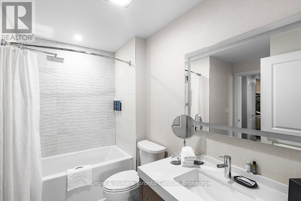 321 - 220 GORD CANNING DRIVE Image 38