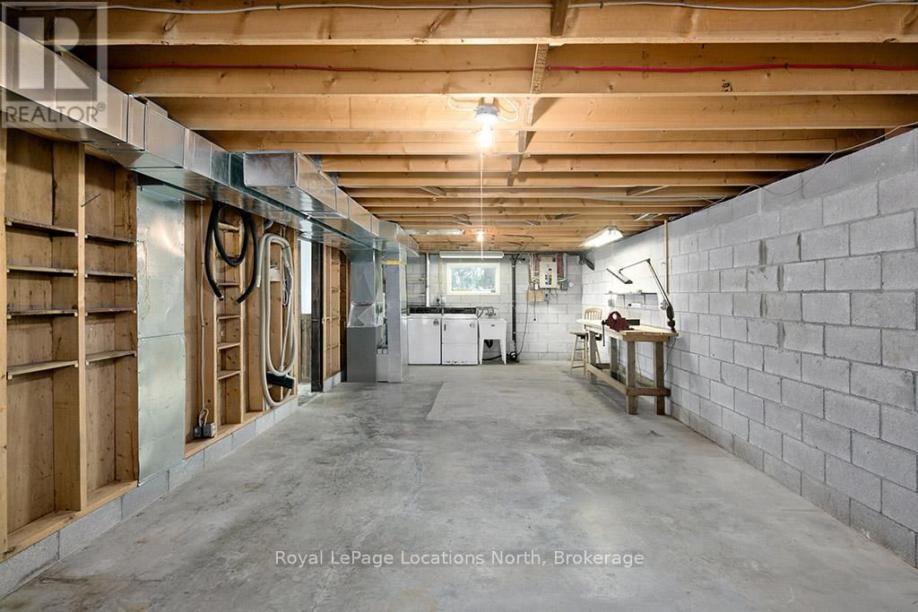 227 SUNSET BOULEVARD Image 16