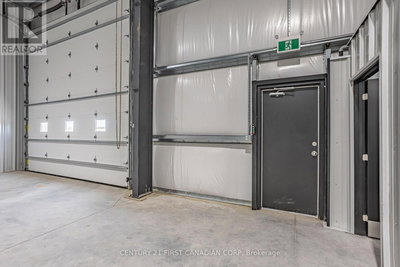 Commercial for Rent in Ontario