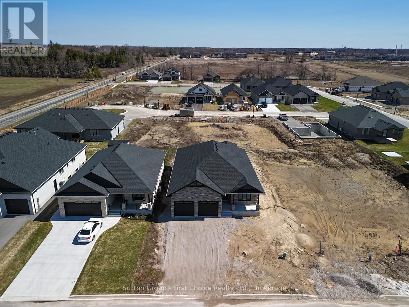 19 KASTNER STREET Image 31