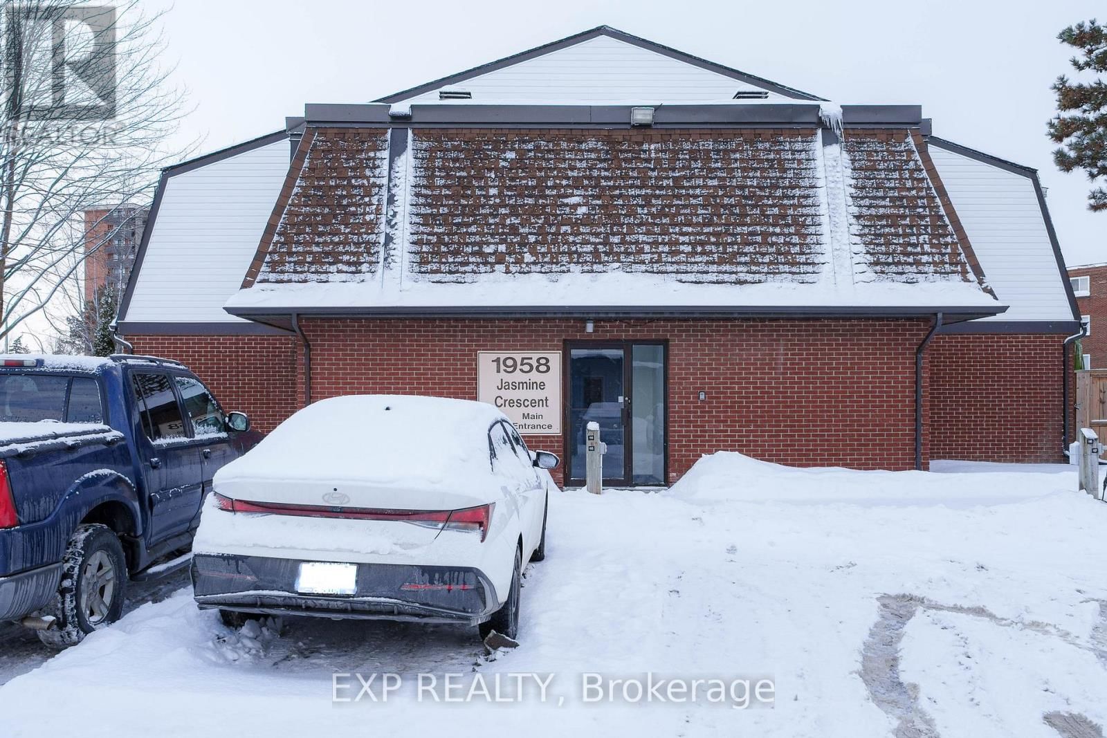 34J - 1958 JASMINE CRESCENT Image 35