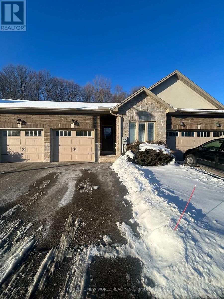 6 - 194 DONLY DRIVE SOUTH Image 1