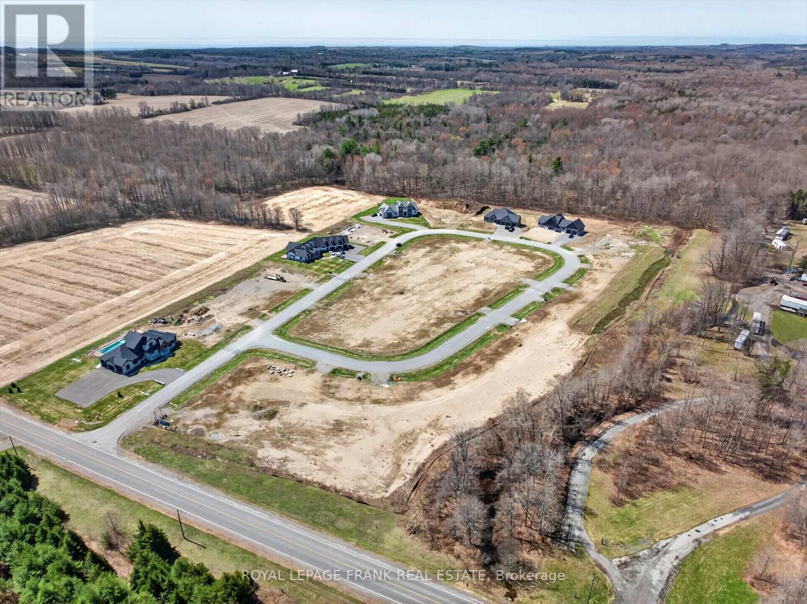 5422 WINFIELD DRIVE Image 2