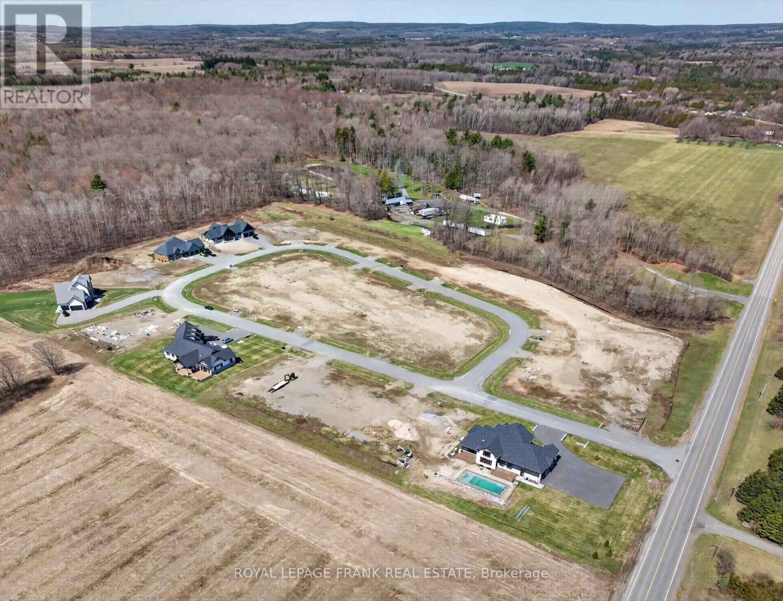 5422 WINFIELD DRIVE Image 9