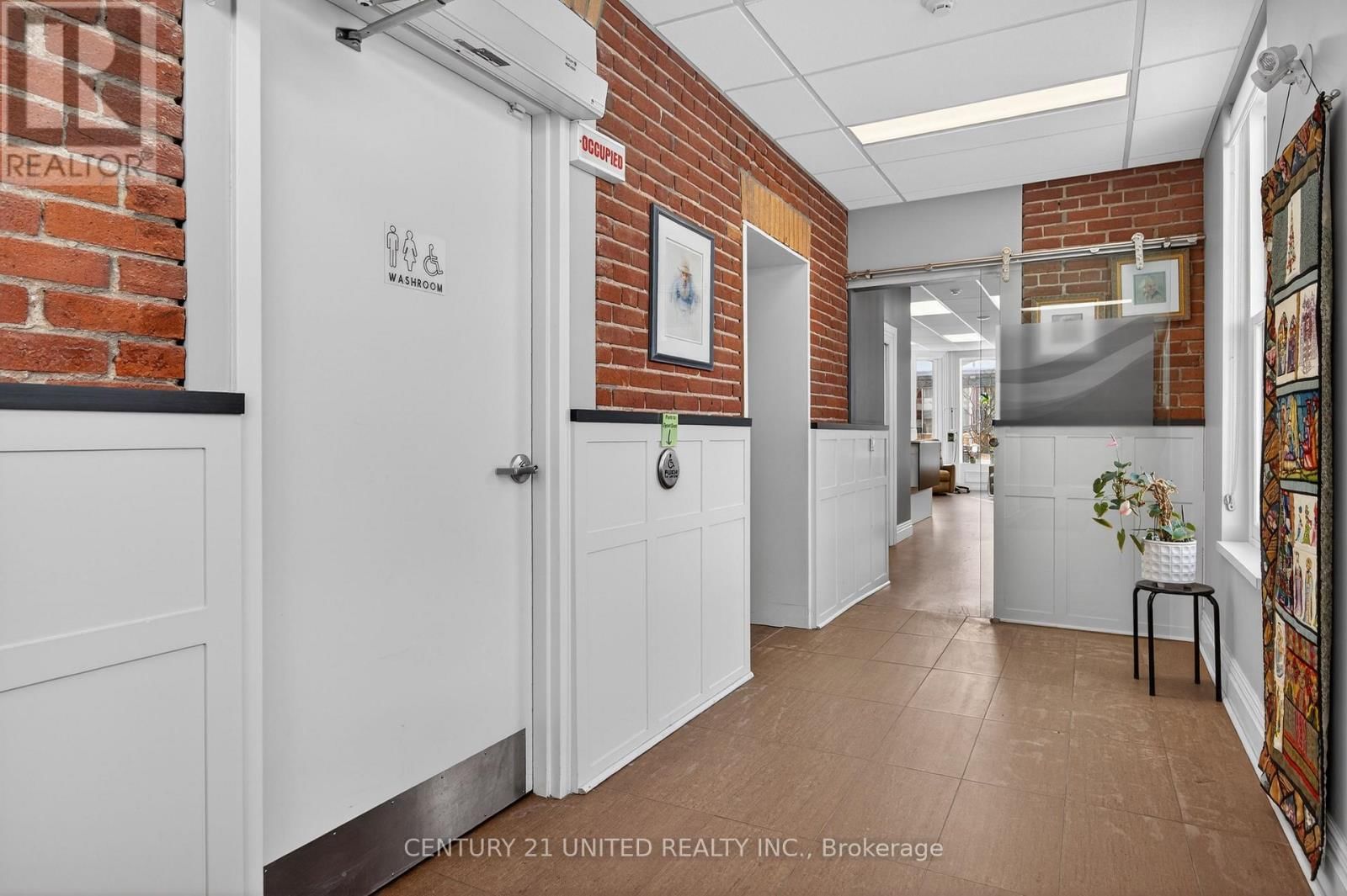 168/172 BROCK STREET Image 11