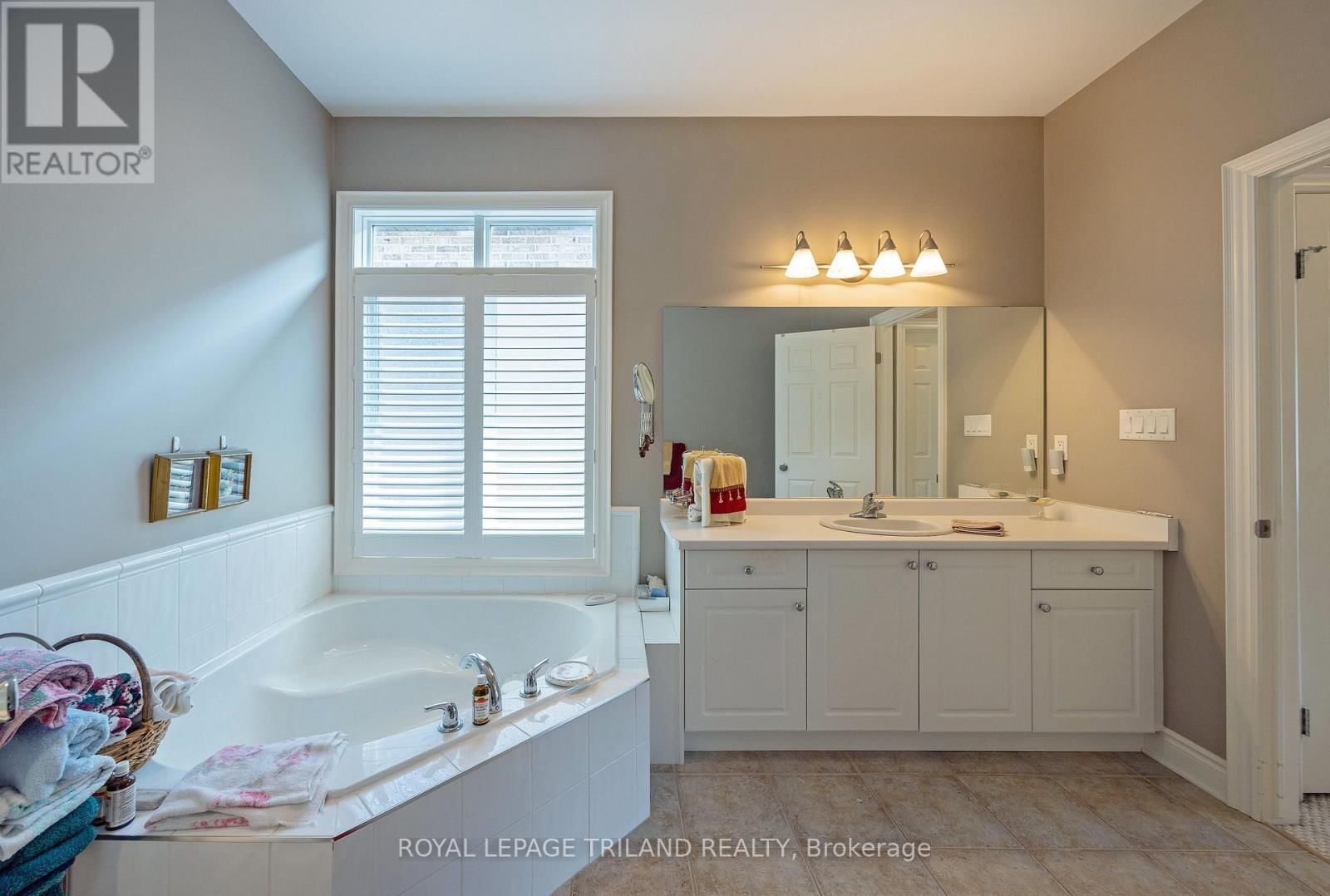 19 - 578 MCGARRELL PLACE Image 18