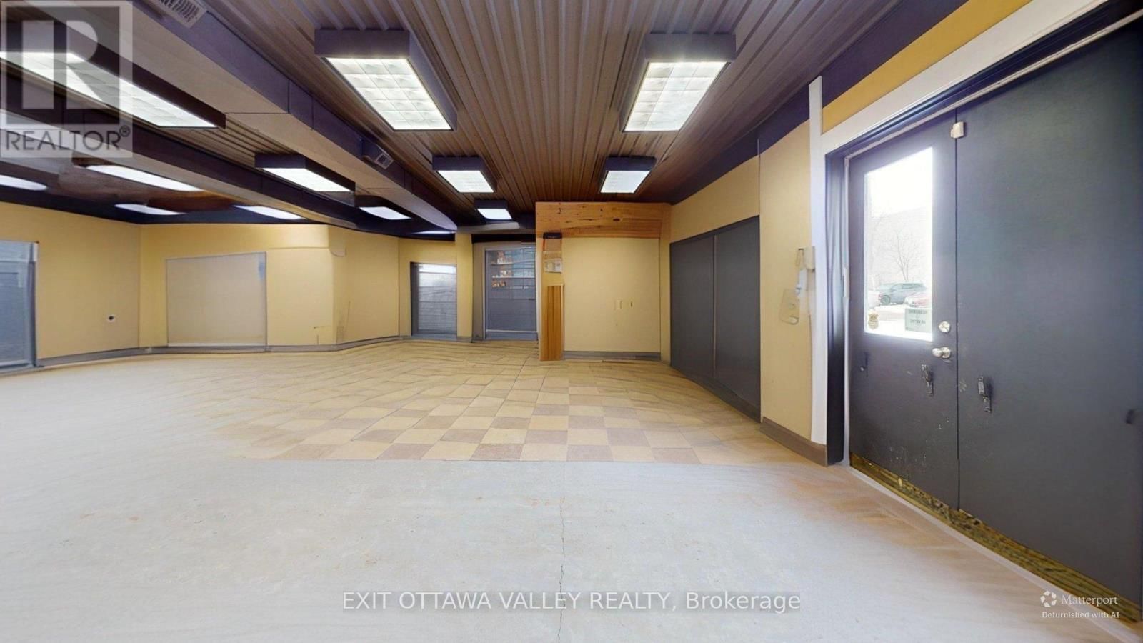 179 AGNES STREET Image 12