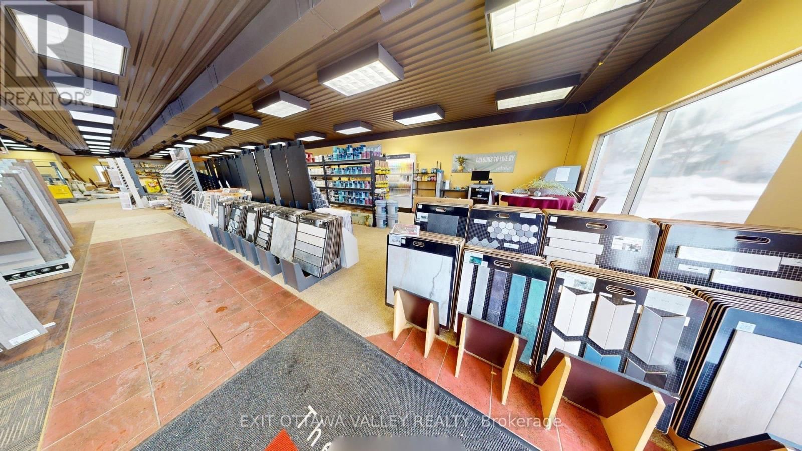 179 AGNES STREET Image 6