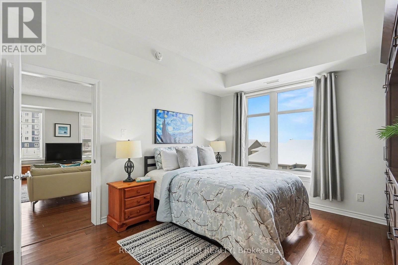 202 - 220 JANKA PRIVATE Image 14