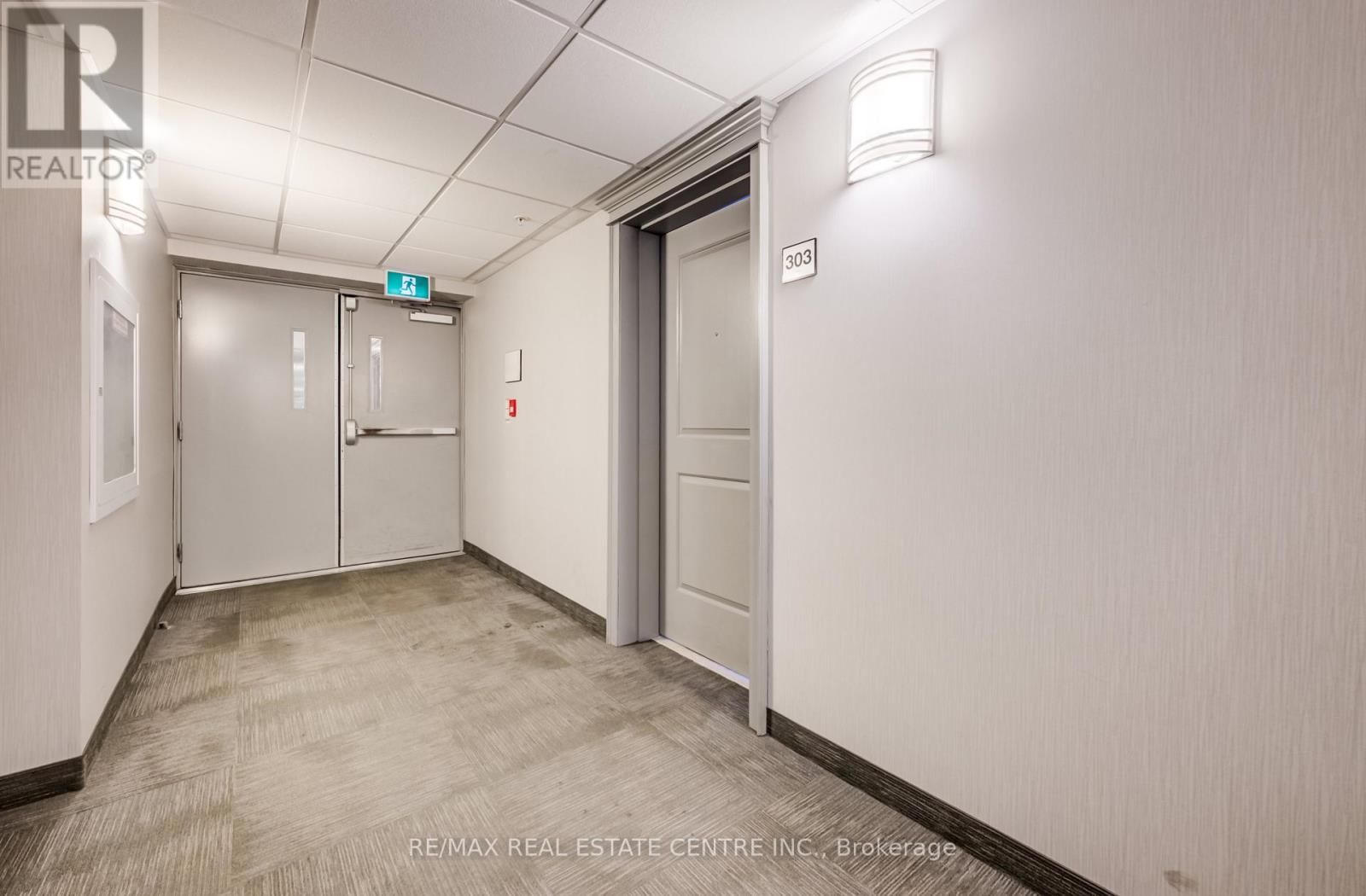 303 - 35 SOUTHSHORE CRESCENT Image 33