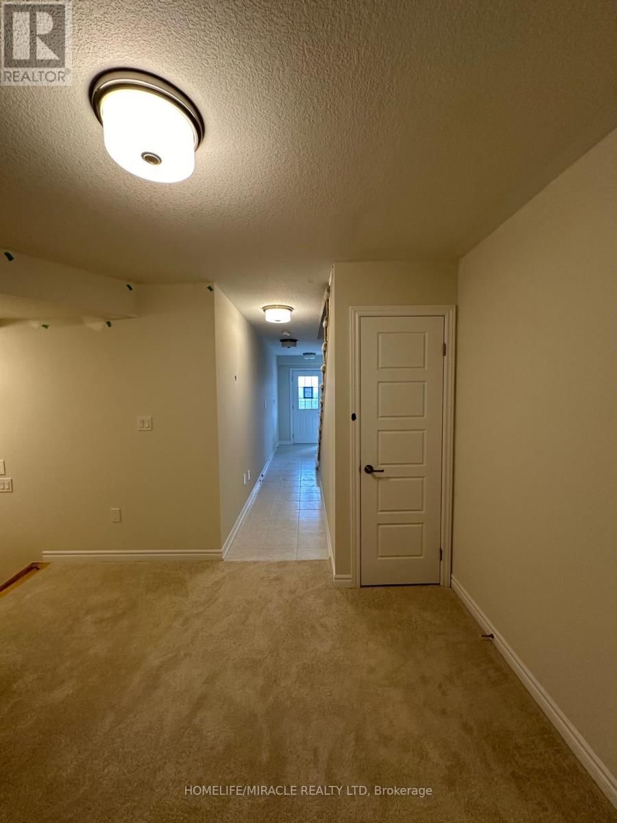 76 - 620 COLBORNE STREET Image 1