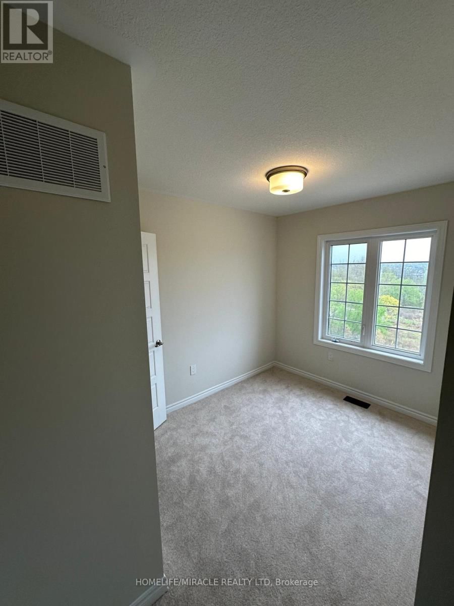 76 - 620 COLBORNE STREET Image 11