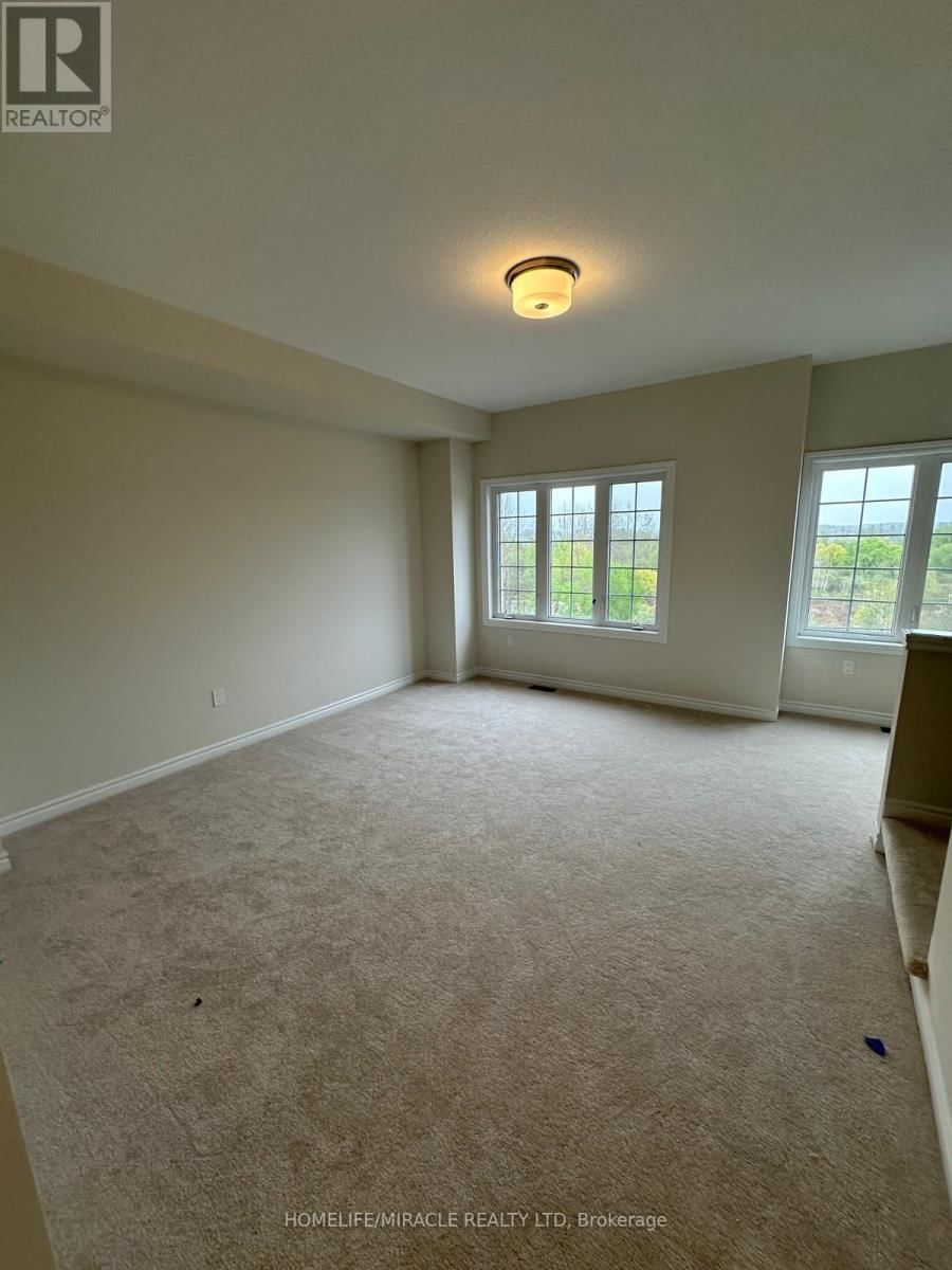 76 - 620 COLBORNE STREET Image 4