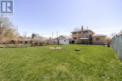 Image #1 of Commercial for Sale at Cheapside, London East , Ontario