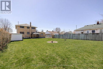 Image #1 of Commercial for Sale at Cheapside, London East , Ontario