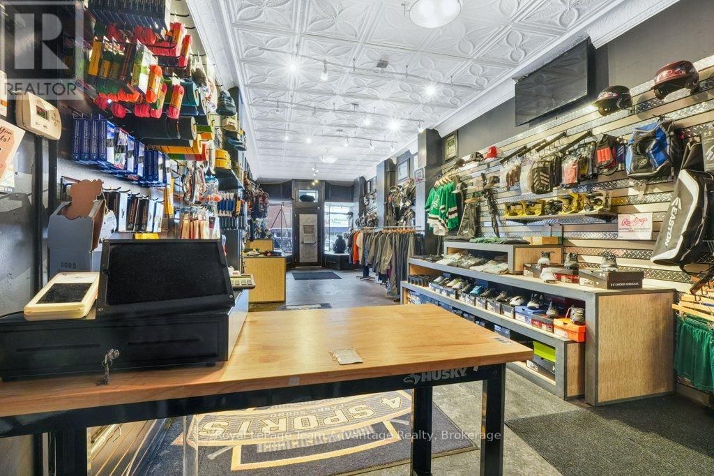 54 JAMES STREET Image 13