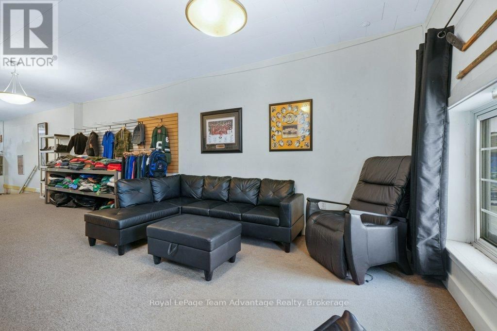 54 JAMES STREET Image 24