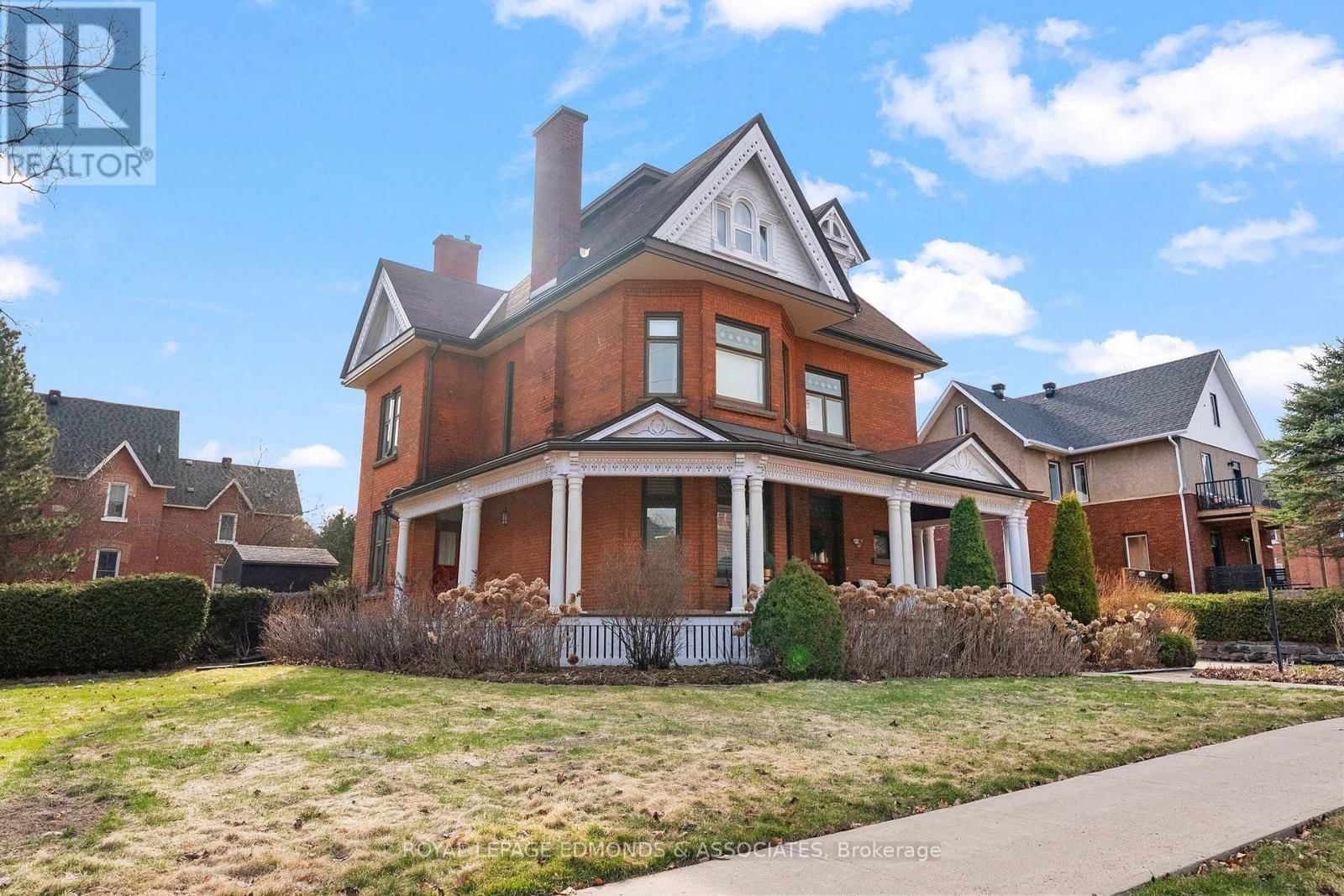 307 MAPLE AVENUE Image 3