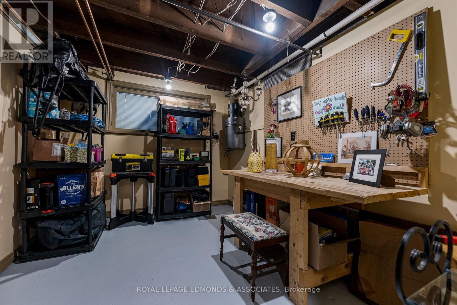 307 MAPLE AVENUE Image 37