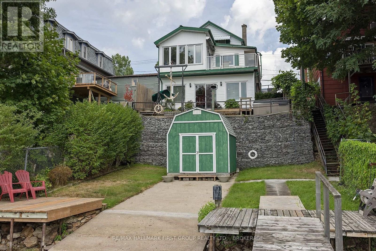 370 STONE STREET SOUTH Image 44