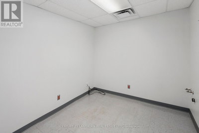 Image #1 of Commercial for Sale at Bridge, Prince Edward , Ontario