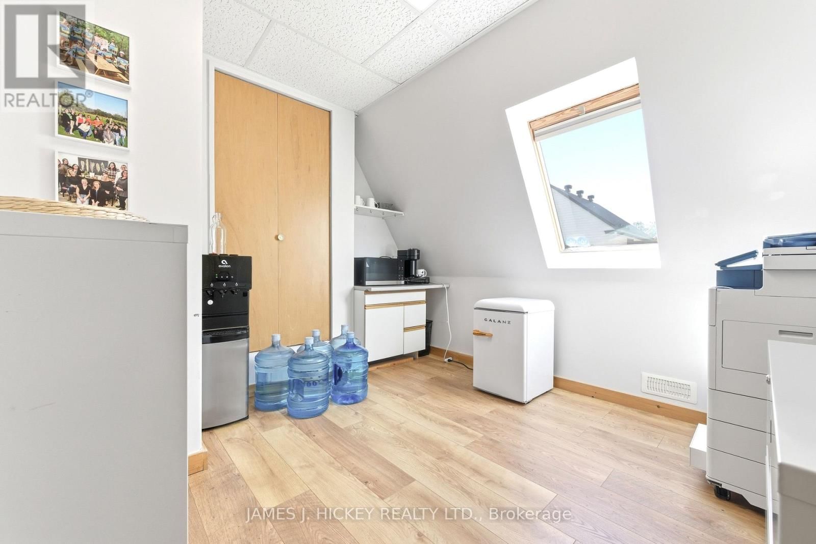 120 DEEP RIVER ROAD Image 34