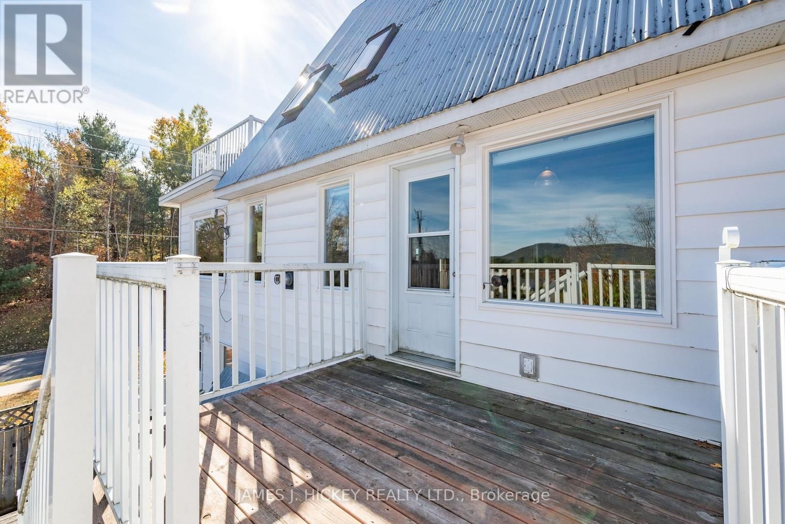 120 DEEP RIVER ROAD Image 7