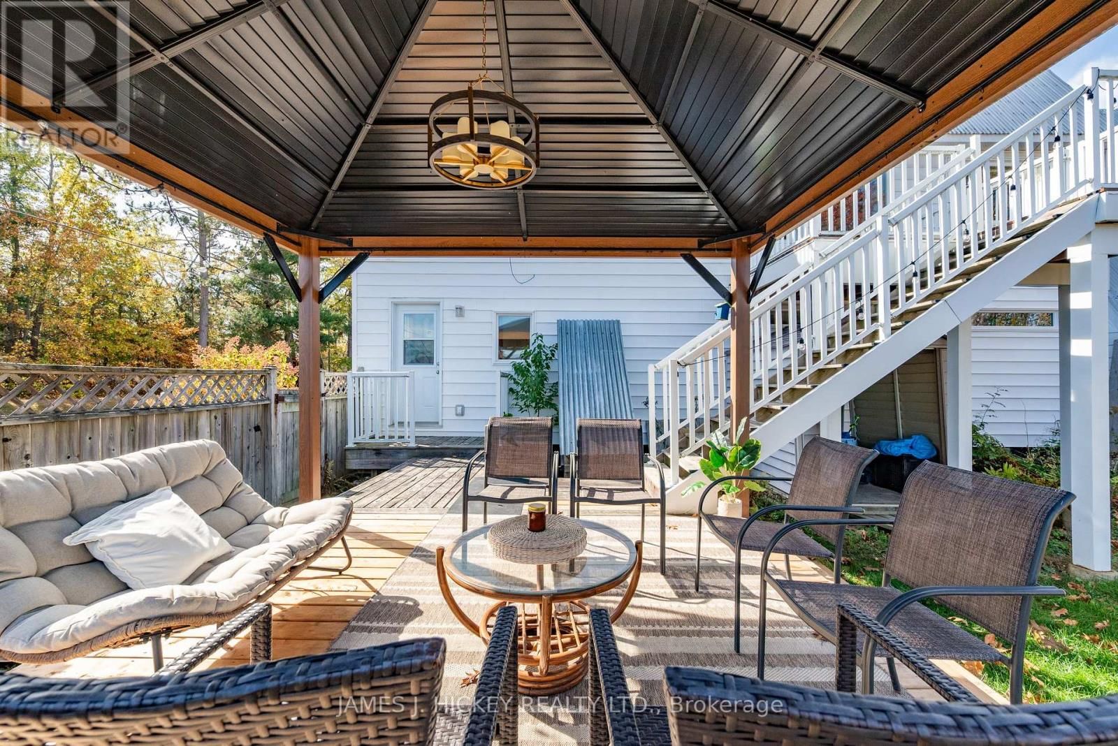 120 DEEP RIVER ROAD Image 9