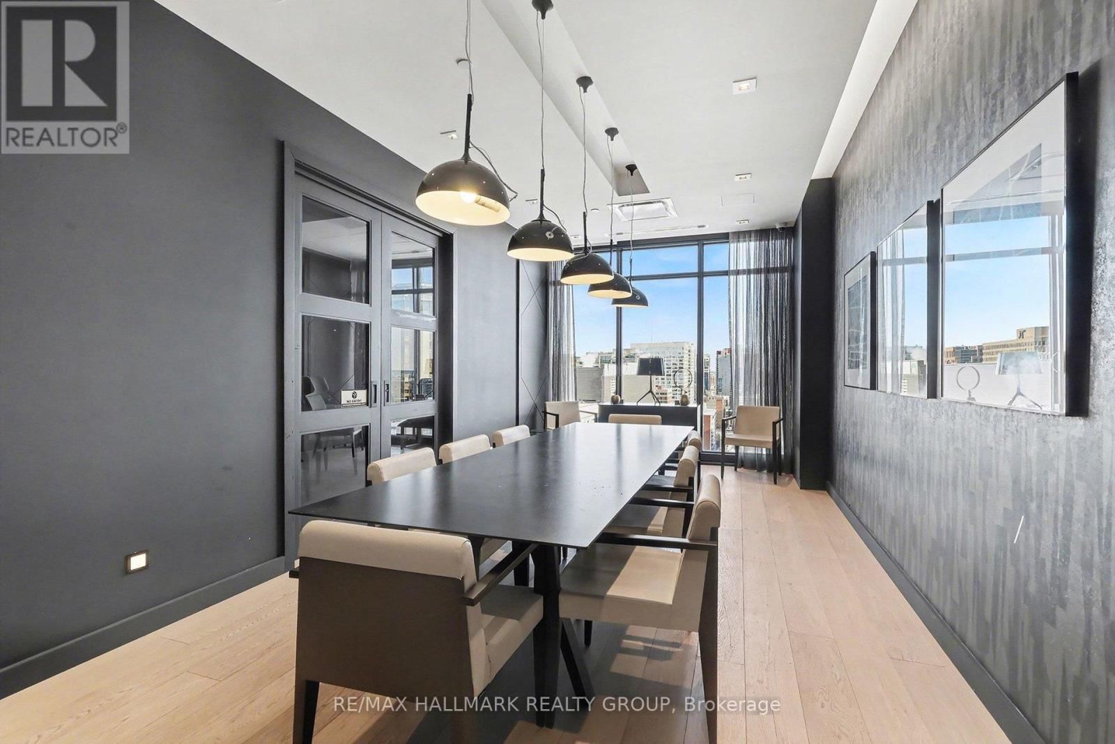 1412 - 255 BAY STREET NORTH Image 19