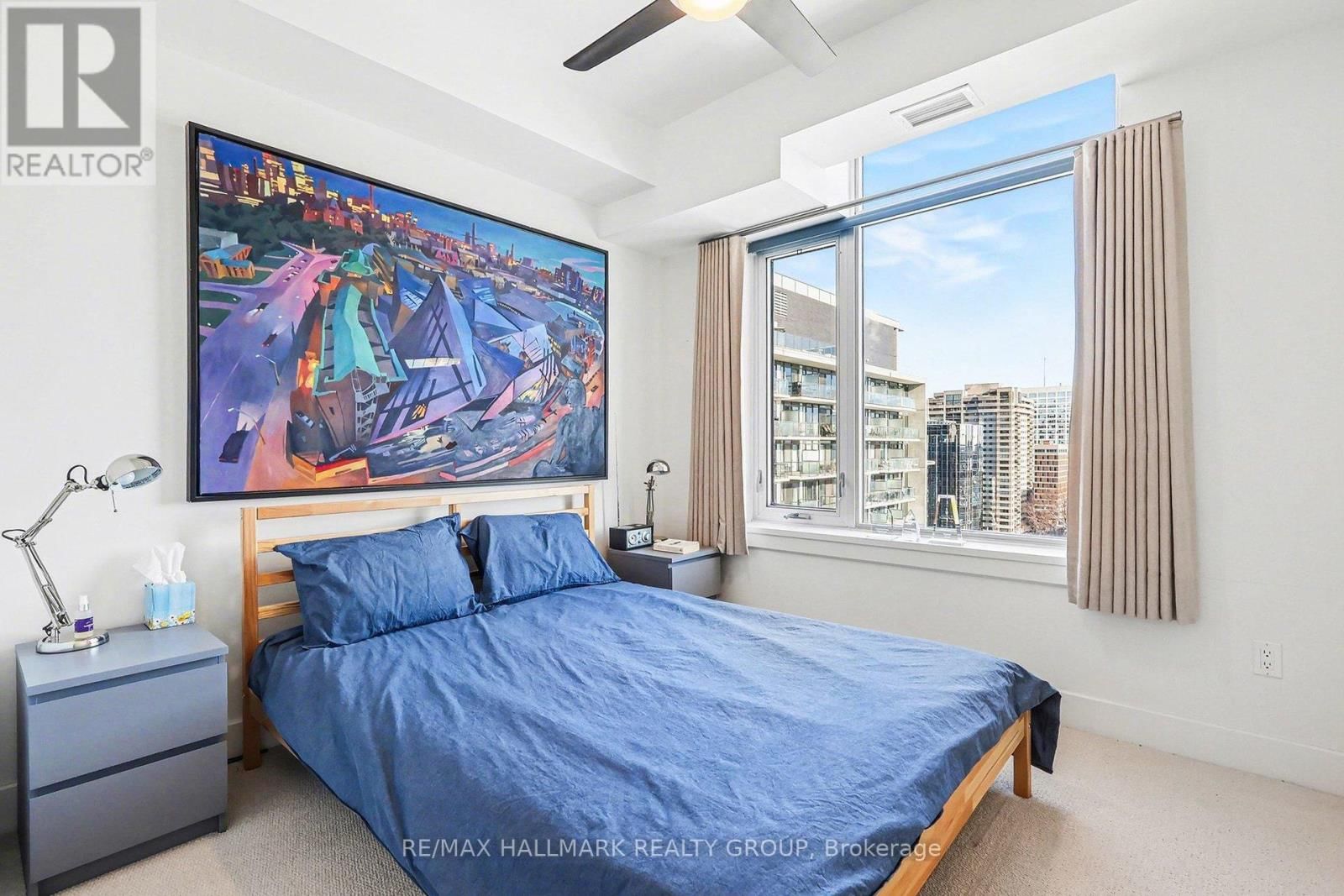 1412 - 255 BAY STREET NORTH Image 8