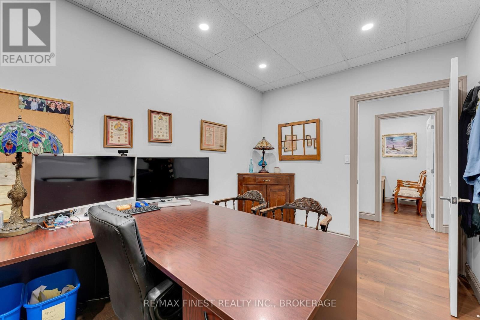 82 CENTRE STREET Image 13