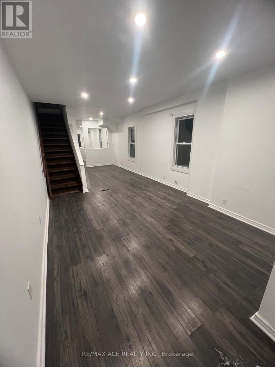 5671-5673 DESSON AVENUE Image 3