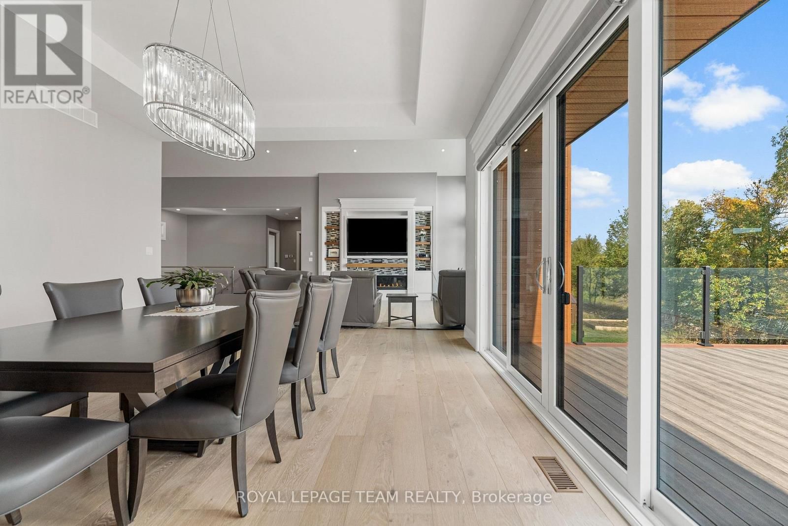 231 FINNERTY ROAD Image 11