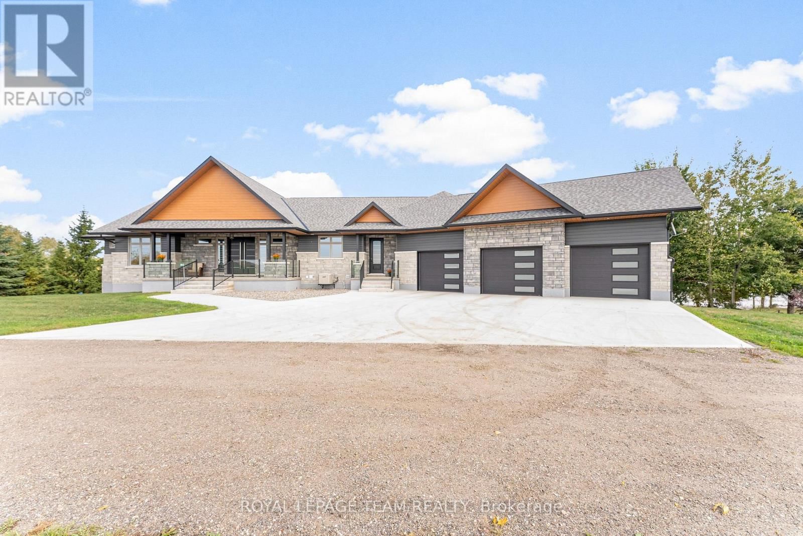 231 FINNERTY ROAD Image 2