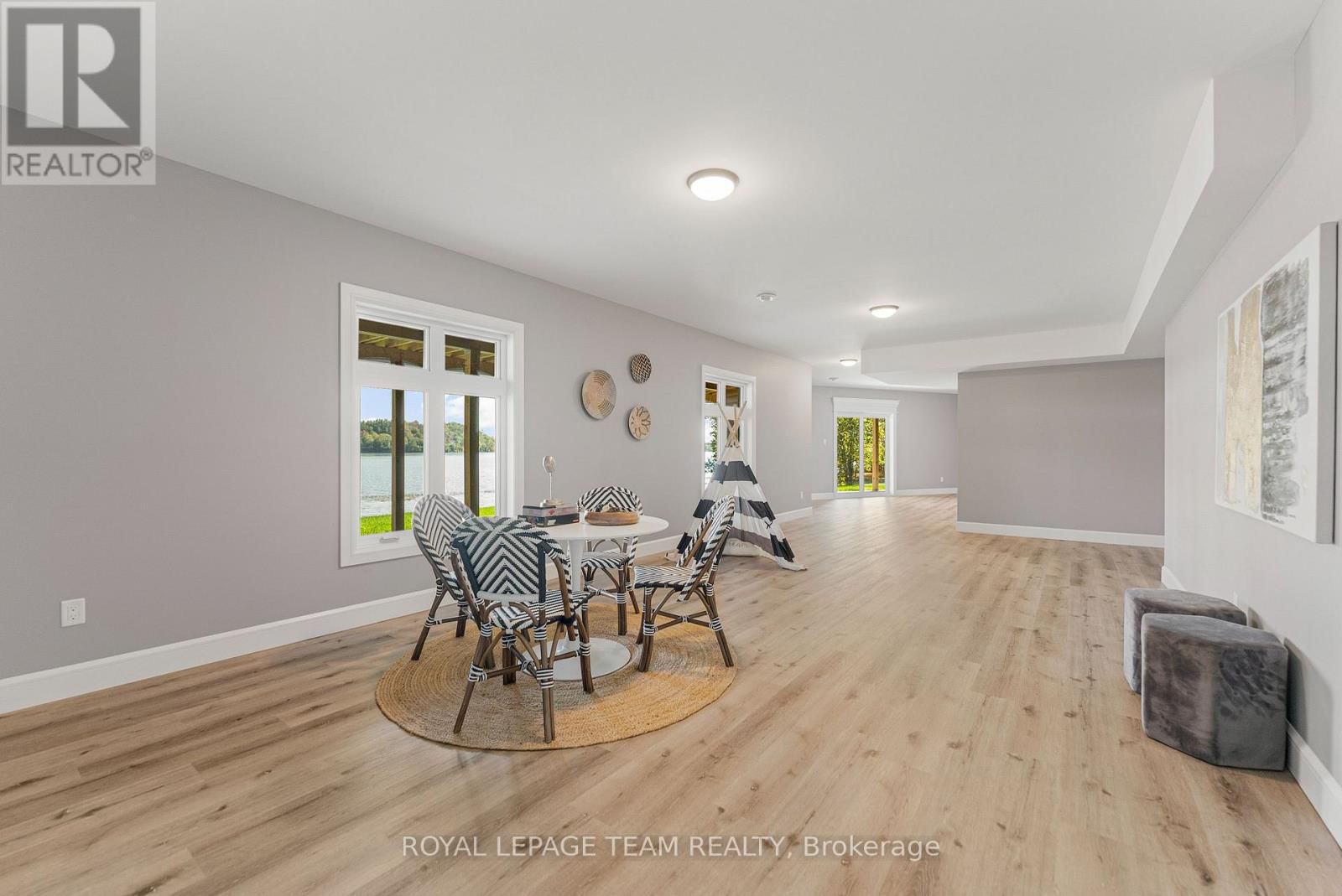 231 FINNERTY ROAD Image 42