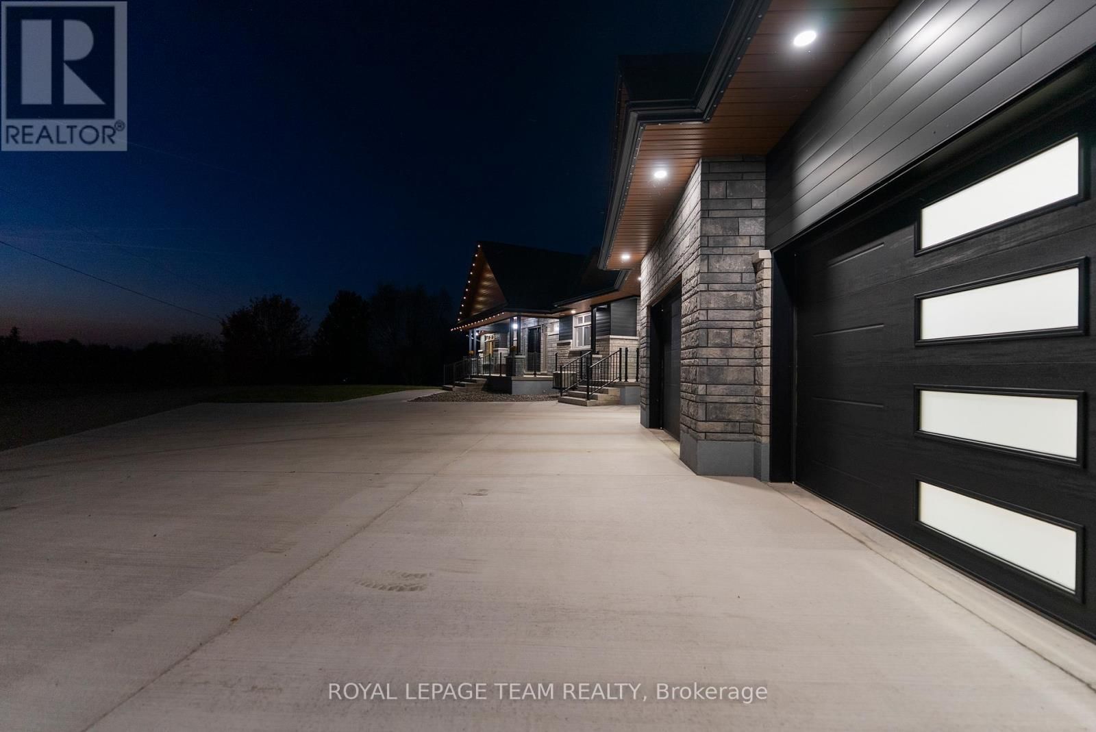 231 FINNERTY ROAD Image 46