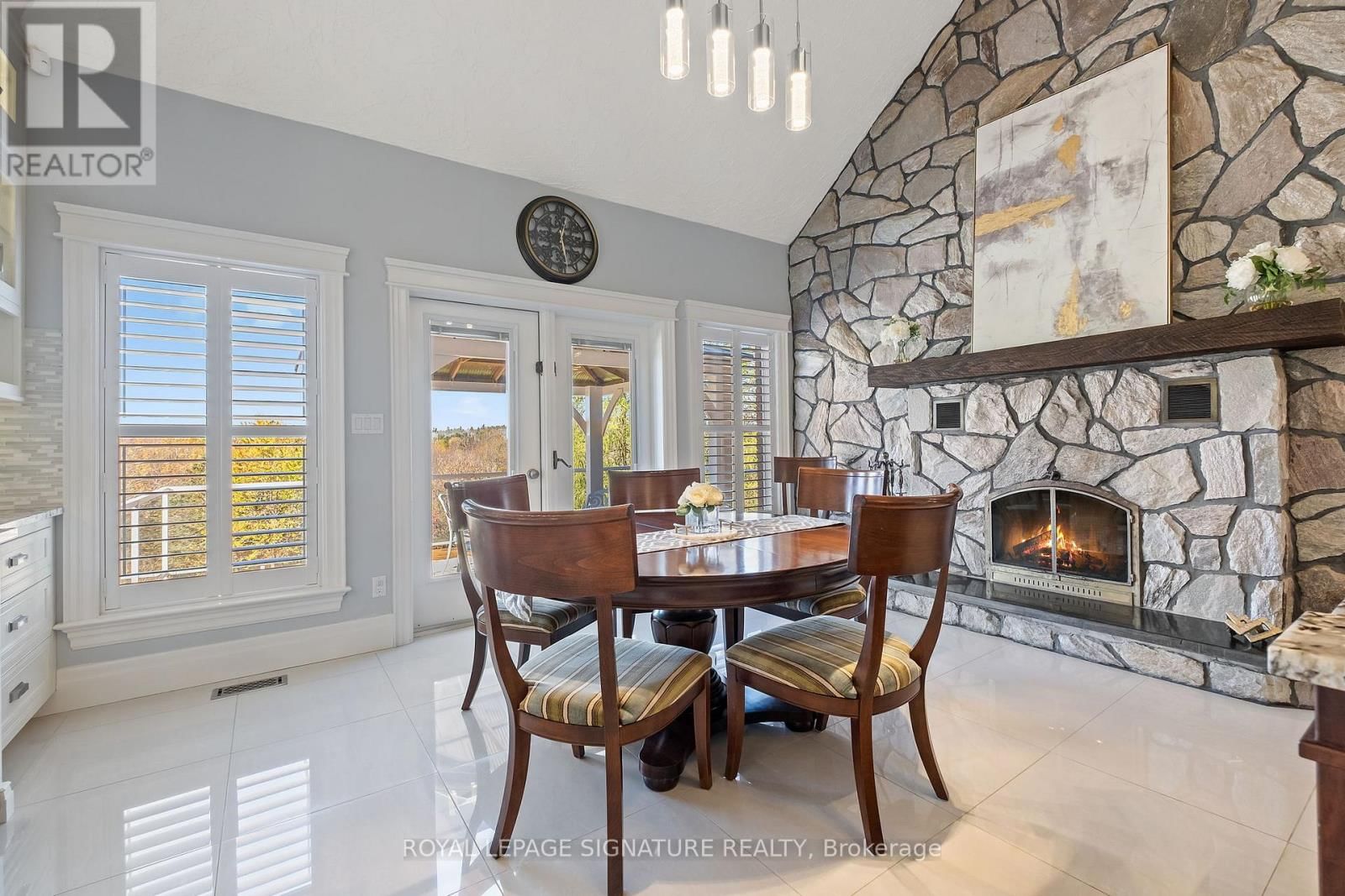 58 AMALIA CRESCENT Image 19