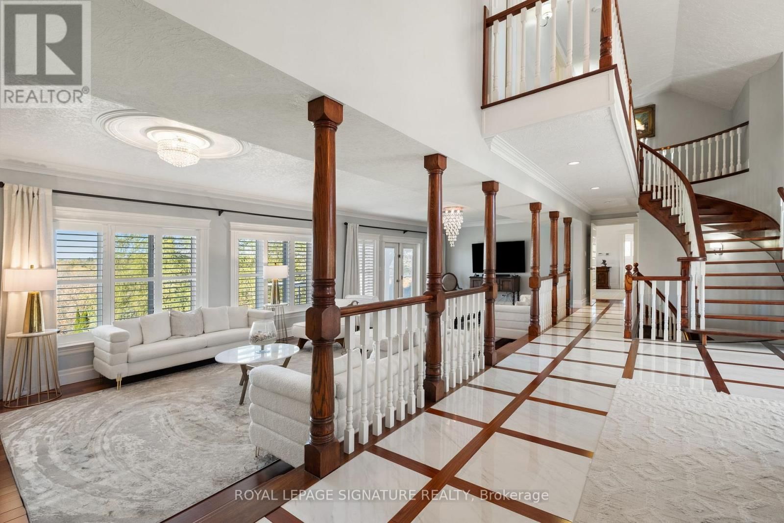 58 AMALIA CRESCENT Image 22