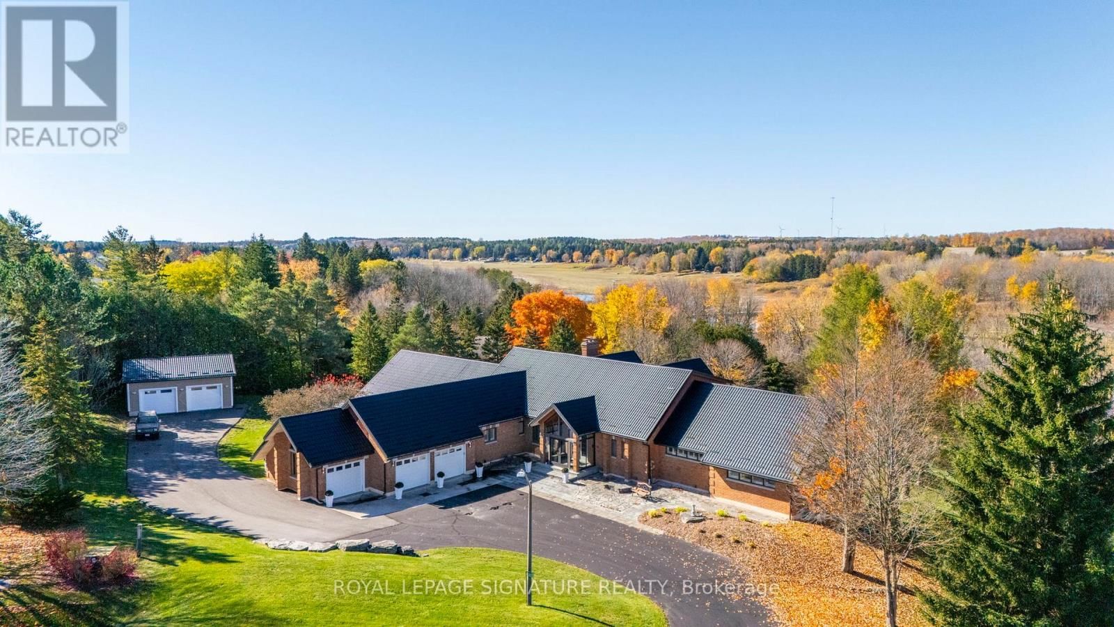 58 AMALIA CRESCENT Image 4