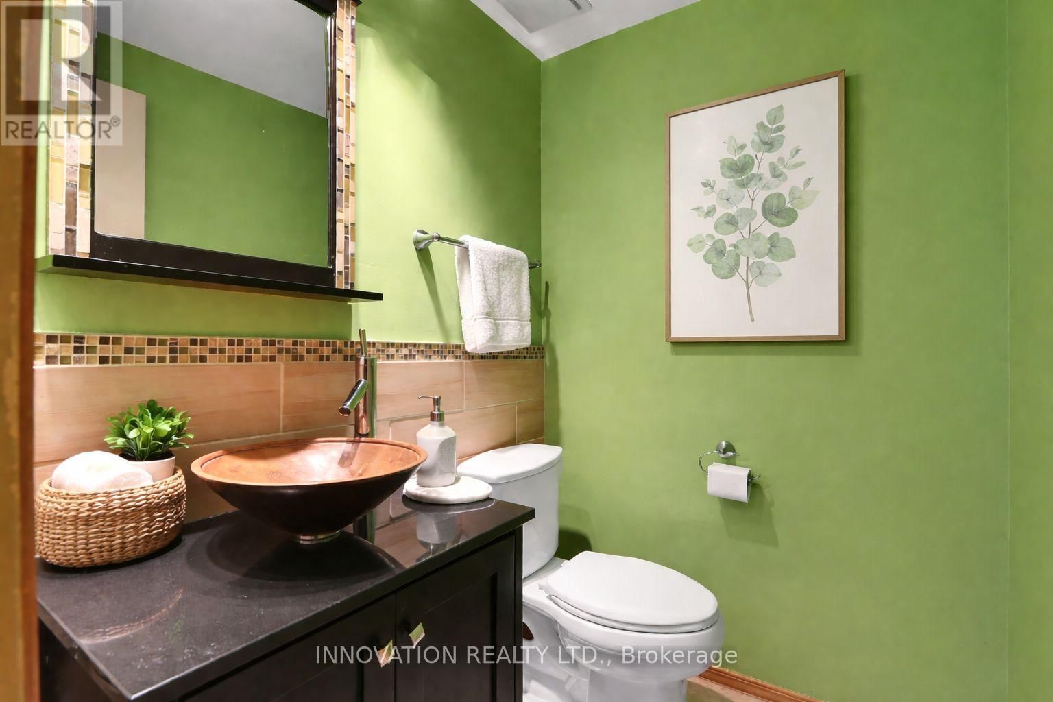 152 BURNETTS GROVE CIRCLE Image 10