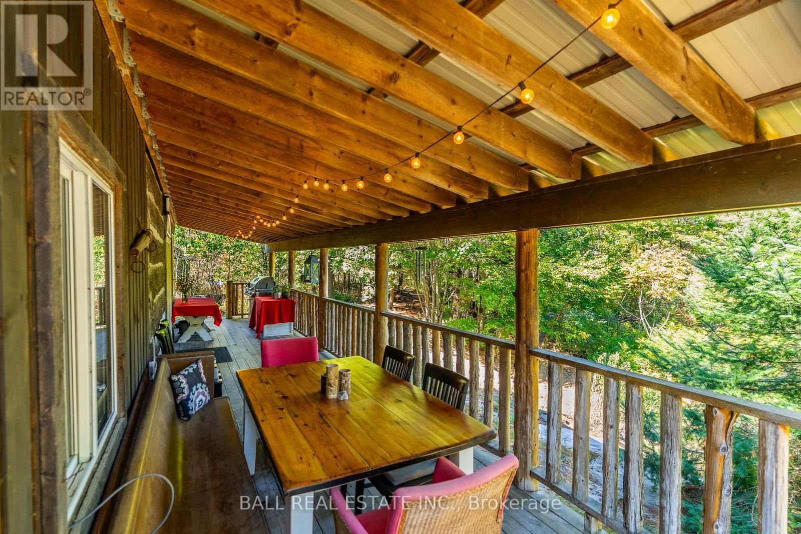 221 EDWINA DRIVE Image 25