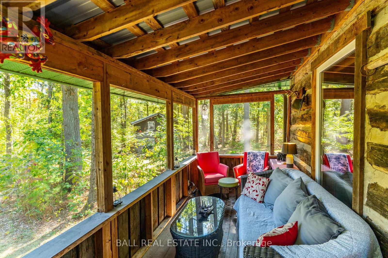 221 EDWINA DRIVE Image 26