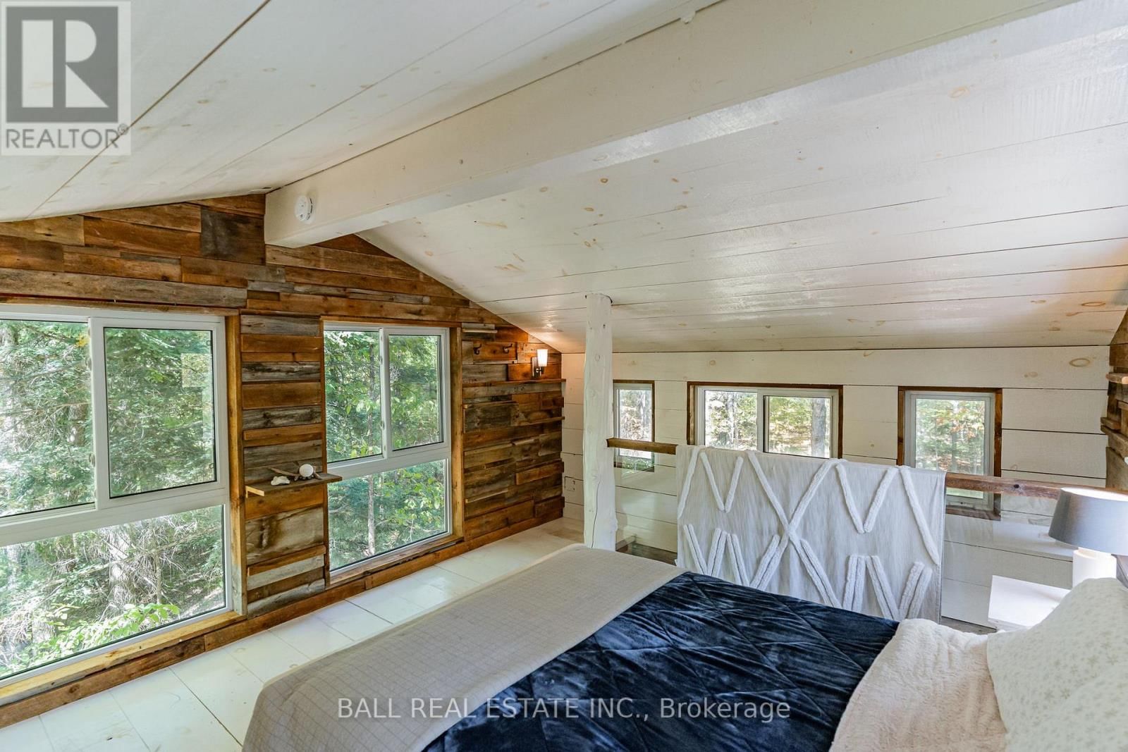 221 EDWINA DRIVE Image 42