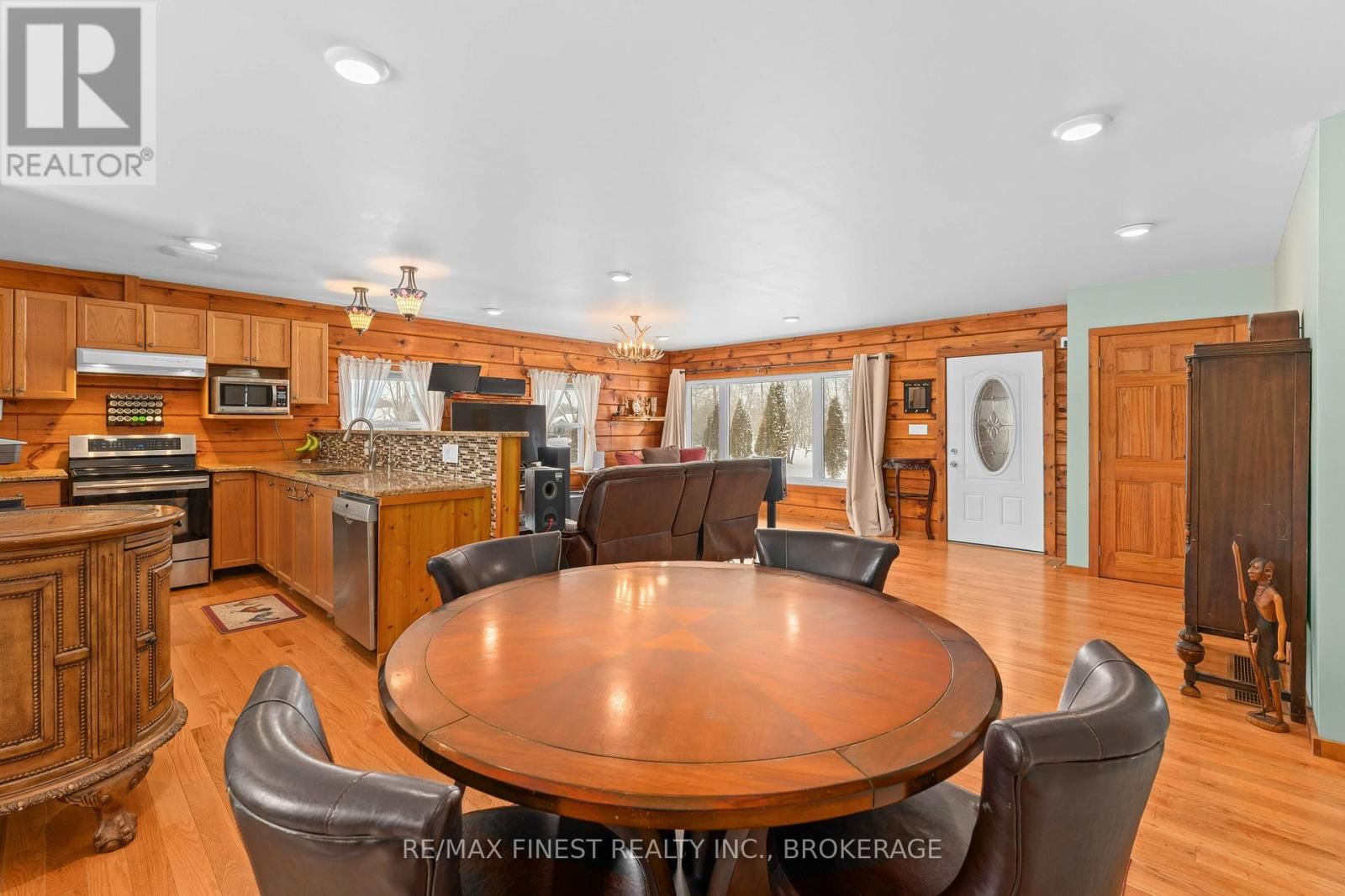 404 DEAN SMITH ROAD Image 13