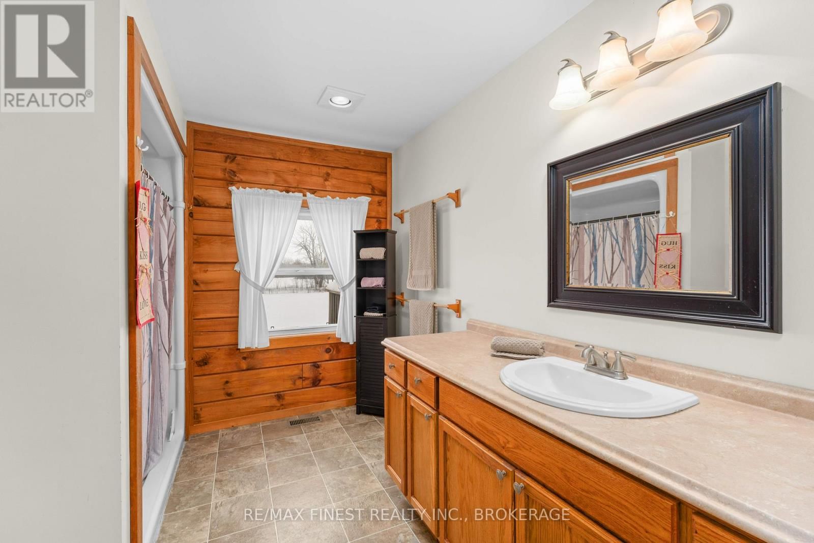 404 DEAN SMITH ROAD Image 22