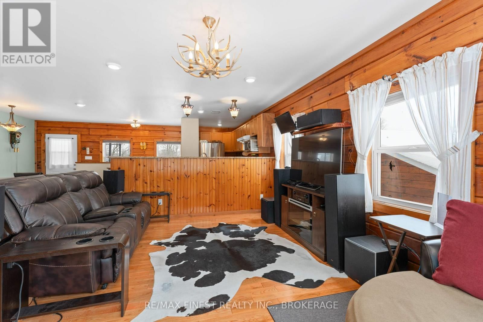 404 DEAN SMITH ROAD Image 8