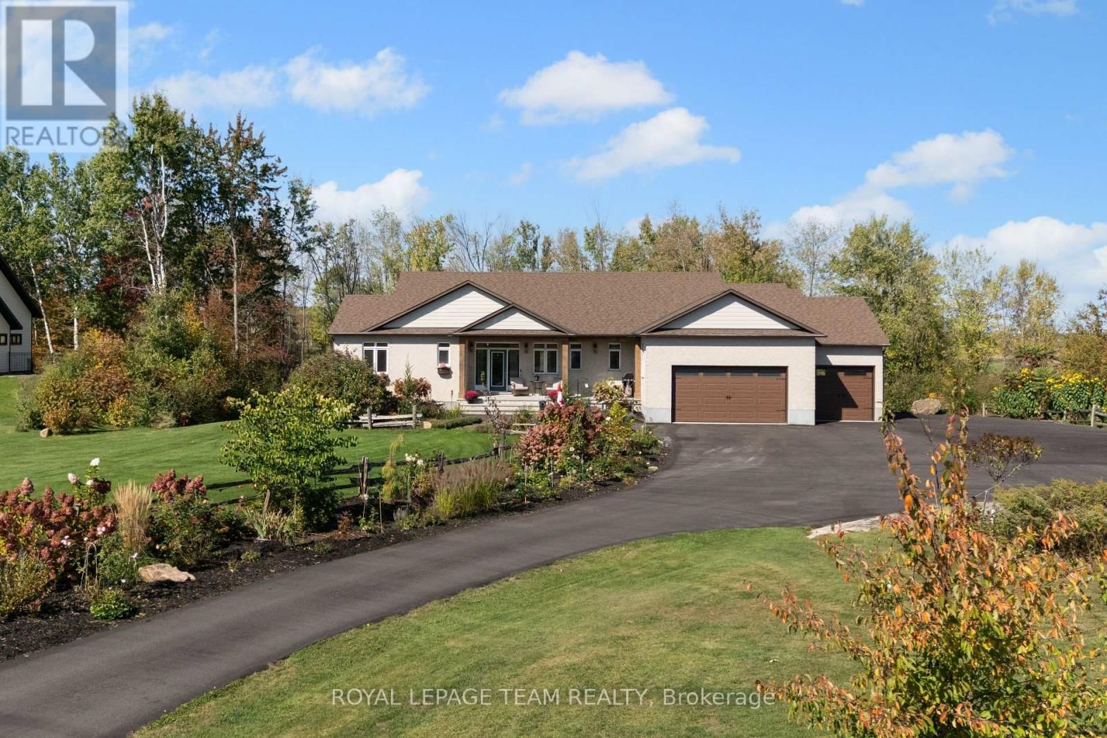 26 SYNERGY WAY Image 1