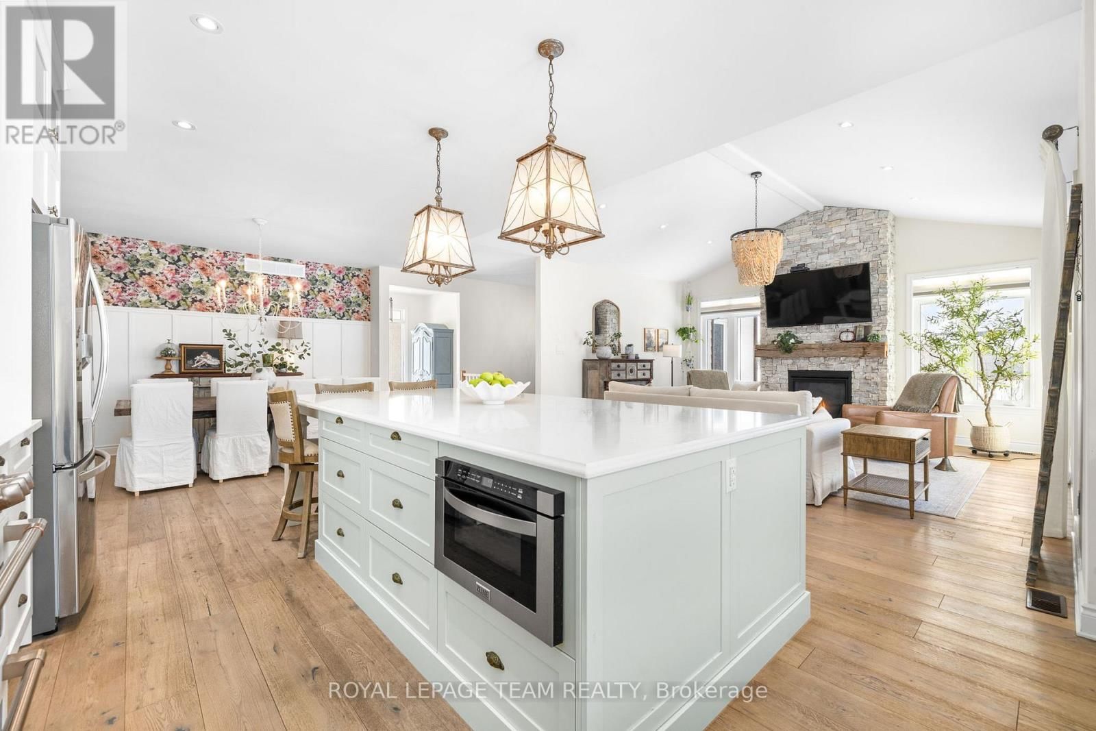 26 SYNERGY WAY Image 12