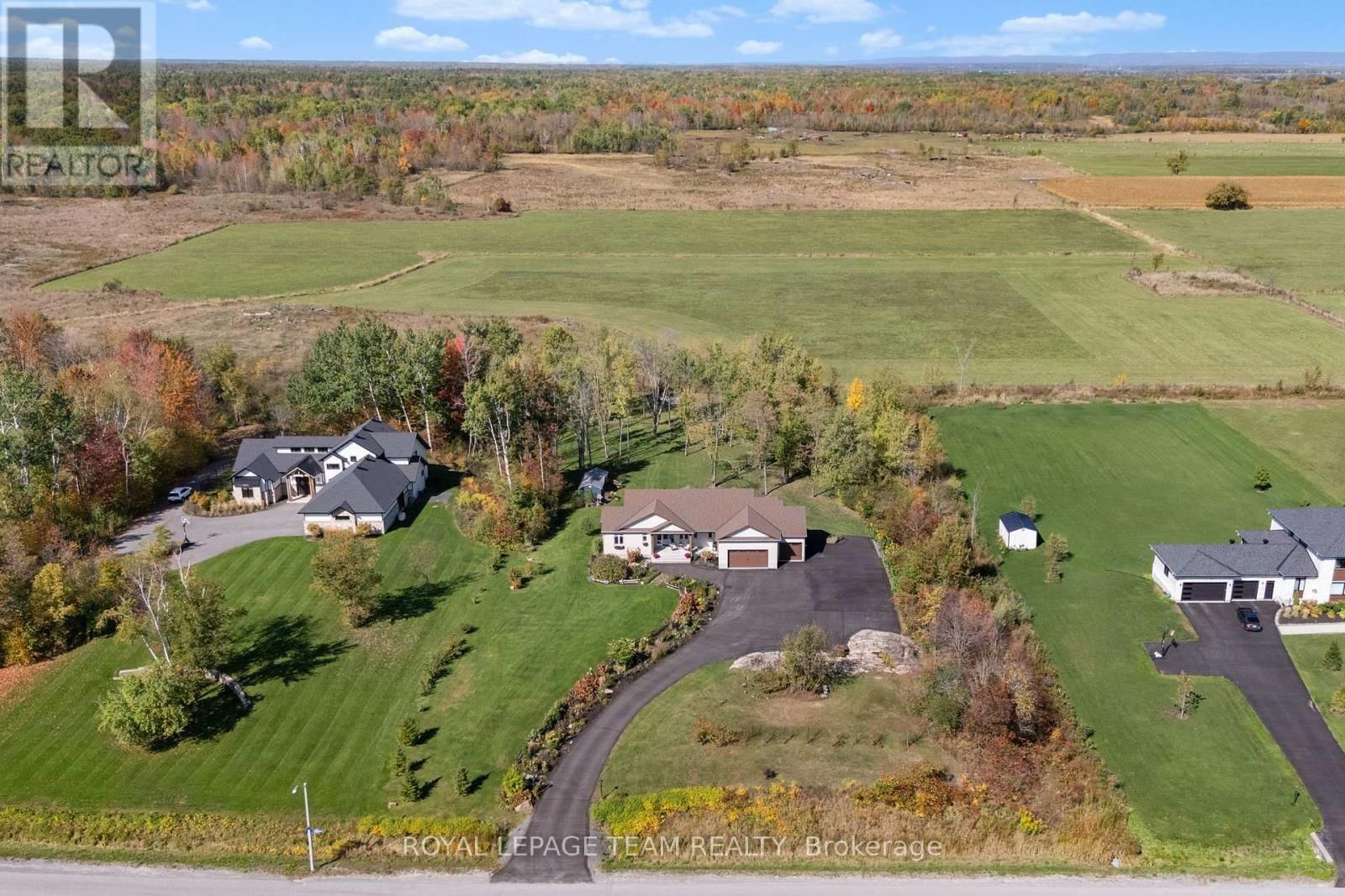 26 SYNERGY WAY Image 2