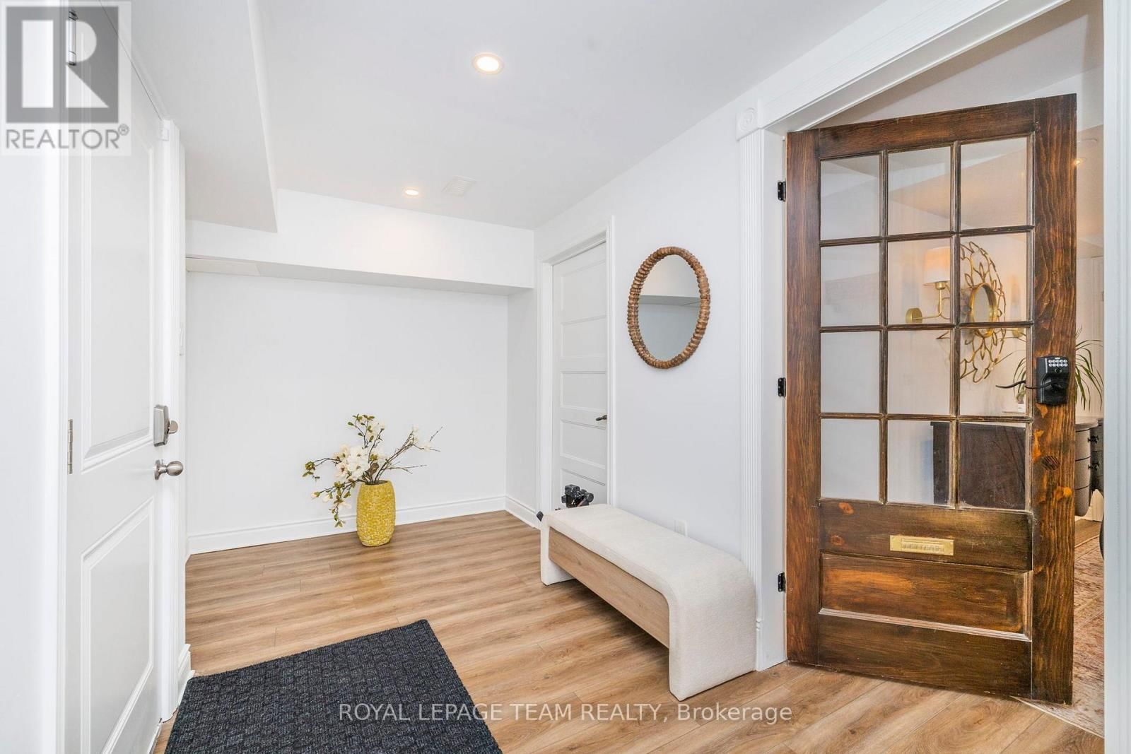 26 SYNERGY WAY Image 27